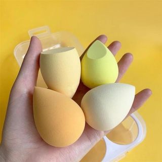 Hộp 4 mút trang điểm - Mút tán kem nền
