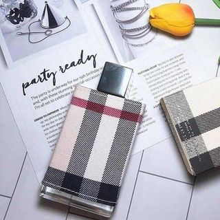 BUR BERRY LON DON FOR HER EDP phong cách cổ điển, mát mẻ, sắc nét, sạch sẽ và có sự nồng nhiệt giá sỉ