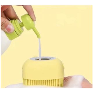 Bàn Chải tắm cho Chó Mèo - có chỗ đựng xà phòng ( nhựa caosu dẻo cao cấp )