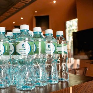 Nước khoáng tinh khiết Fesh Plus