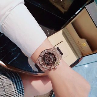 HOT DEAL ĐỒNG HỒ NAM NỮ THỜI TRANG HUB DÂY CAO SU MẶT TRÒN GIẢ CƠ GẮN ĐÁ 4