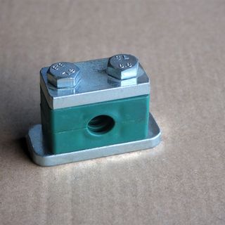 Kẹp ống thủy lực