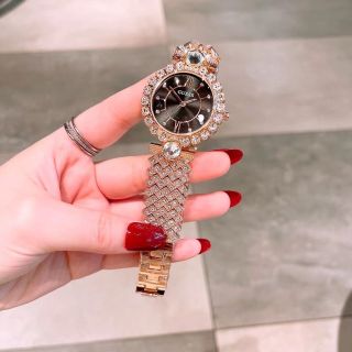 ĐỒNG HỒ NỮ THỜI TRANG GUE S DÂY KIM LOẠI ĐÍNH ĐÁ 35MM 2