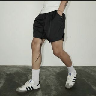 QUẦN SHORT NAM NỮ KAKI TRƠN DÂY RÚT CÓ TÚI - AUSA HOUSE