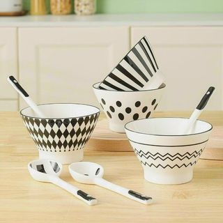 Bát Nón Kèm Thìa Các Mẫu (THÙNG 80C)