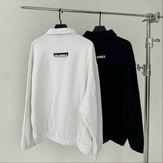ÁO KHOÁC NỈ CẶP ĐÔI NAM NỮ CỔ BẺ PHỐI KHÓA KÉO IN THE MIDDLE CHỮ NỔI -HTM FASHION
