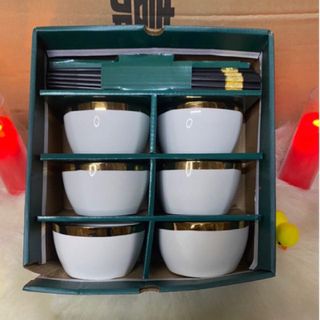 Hộp 6 Bát 6 Đôi Đũa Trắng (THÙNG 20B)