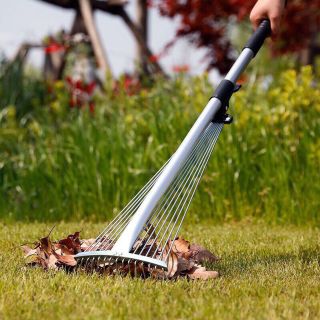 Sản phẩm Chổi cào lá cây có thể thu gọn lại được - chổi quét lúa thóc đa năng