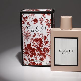 Nước Hoa Gu cci Bloom Eau De Parfum Vaporisateur Natural Spray (màu hồng) giá sỉ