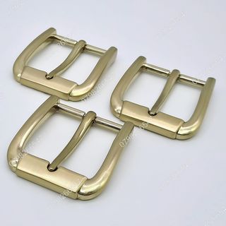 Mặt khoá dây nịt nam DKK-076 | Đầu khoá xỏ kim bảng 4F màu vàng đồng hoạ tiết nhám giữa 2 gạch độc đáo