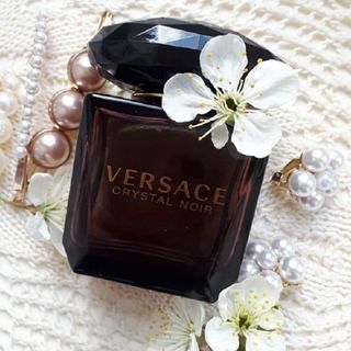 Nước Hoa Nữ Ver sace Crystal Noir EDT - Ma Mị - Cuốn Hút