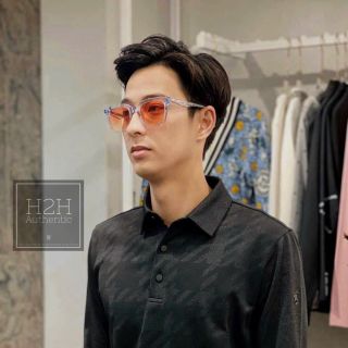Mắt kính GM Momati