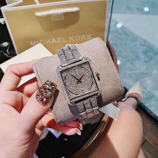 ĐỒNG HỒ NỮ CAO CẤP M KORS 3662 MẶT VUÔNG ĐÍNH FULL ĐÁ