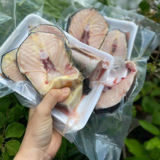 Cá Tầm Tươi Cắt Khúc