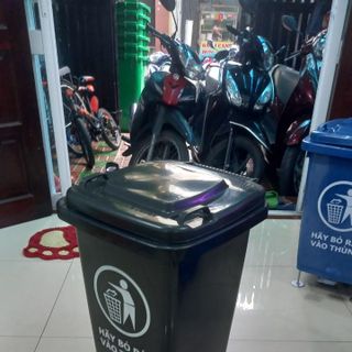 Thùng rác y tế đạp chân 60 lít