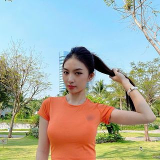 Croptop nữ naqi 2 lớp Size m l xl xxl Ri 2222 Tách nửa ri được, áo thể thao nữ