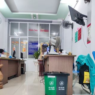 Thùng rác 2 ngăn đạp chân 40 lít nhựa HDPE