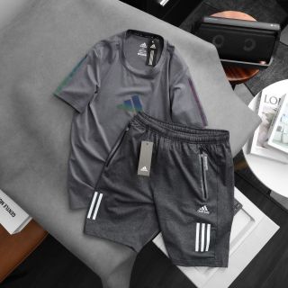 Set das thun poly 2 da trơn láng co giãn 4c, 3 túi khoá kéo. Size : m l xl 2xl /2222/ 8set 5 màu / ri 40 set , set thể thao nam