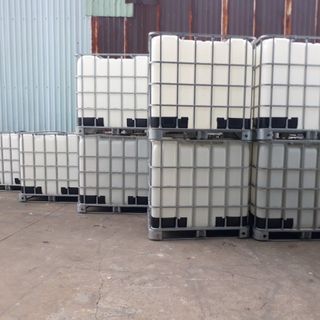 Cần thanh lý 100 bồn nhựa 1000 lít cũ tại kho Q12 - HCM