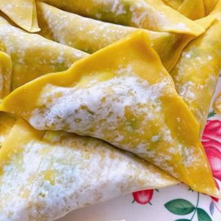 Hoành thánh Chiên Giòn khay 500g (giao tphcm)