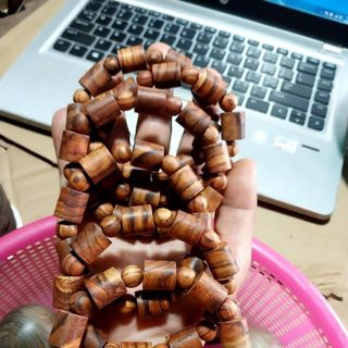 Vòng tay Thuỷ Tùng Việt