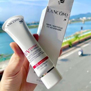 Kem Nền Chống Nắng LancomeUVEXPERT BB COMPLETE SPF50 PA++++ 50ml