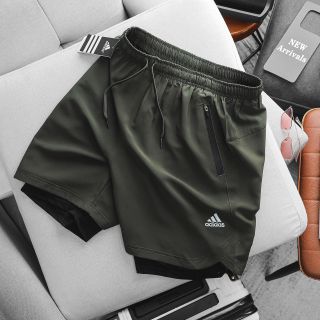Short das xi giãn runing 2 lớp. Lớp lưới bên trong mềm thoáng mát, co giãn 4c, 2 túi khoá kéo. Phụ liệu hãng Size : m l xl 2xl /2222/8c 4 màu / ri 32c