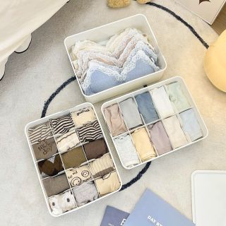 Set 3 Hộp Đựng Đồ Lót Chia Nhiều Ngăn Có Nắp Đa Năng