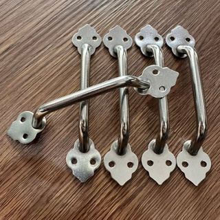 TAY HOA, TAY NẮM INOX  ĐỦ SIZE ( BÁN THEO CÁI)