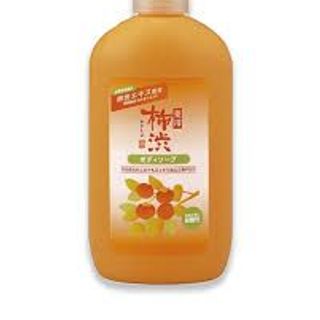 SỮA TẮM CHIẾT XUẤT QUẢ HỒNG SHIKIORIORI
