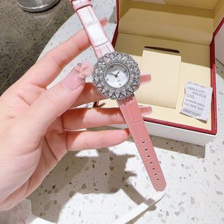 ĐỒNG HỒ NỮ TRUNG CẤP DYOR DÂY DA MẶT VIỀN PHA LÊ NHƯ 1 ĐOÁ HOA