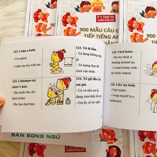 Sách - 900 mẫu câu giao tiếp cùng con hằng ngày - bản song ngữ khổ A5