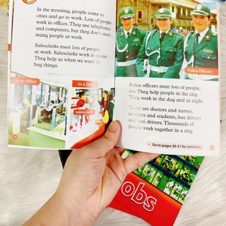 Sách - Read and Discover level 2 - bộ 10 cuốn