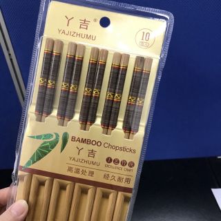 Sét 10 đôi đũa tre cao cấp, chống ẩm mốc, không trơn, không hóa chất, an toàn cho người sử dụng - Giao màu
