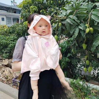 Áo chống nắng cho bé