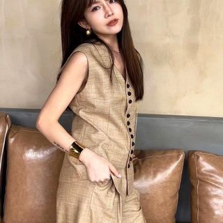 SET BỘ ÁO GILE NÚT ĐEN QUẦN DÀI ỐNG SUÔNG -HUYỀN XMĐT