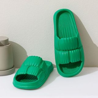 DÉP CHAO BÁNH MÌ LƯỢN SÓNG