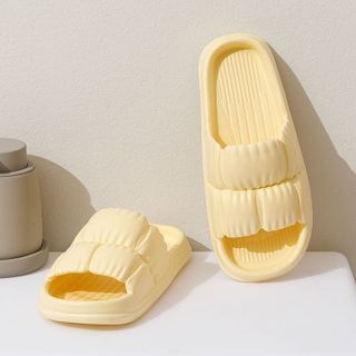 DÉP CHAO BÁNH MÌ LƯỢN SÓNG
