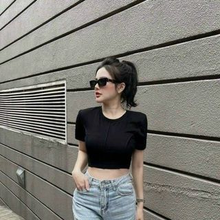 Croptop kiểu ôm body chiết eo chất thun gân co giãn freesize dưới 58kg giá sỉ - giá bán buôn