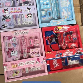 Set Dụng Cụ Học Tập 12 Món Kuromi