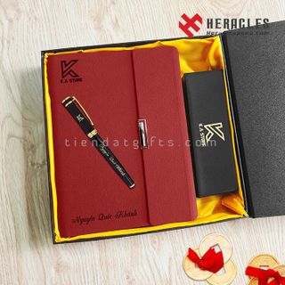 Bộ sổ tay - sổ da màu đỏ và bút ký khắc tên - Giftsets Bộ quà tặng in khắc tên, chữ, logo theo yêu cầu, quà tặng tri ân thầy cô giáo - Heraclespens