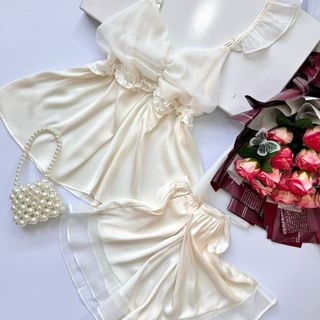 Đồ bộ đùi latin thiết kế cánh tiên