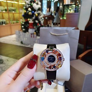 ĐỒNG HỒ NỮ CAO CẤP B V L DÂY DA LỤA MẶT VIỀN ĐÁ MÀU SANG TRỌNG 1