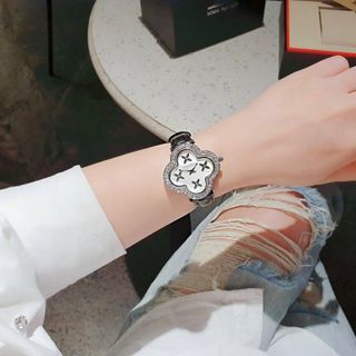 ĐỒNG HỒ NỮ CAO CẤP LOI VUITON DÂY DA MẶT HOA LOGO 1
