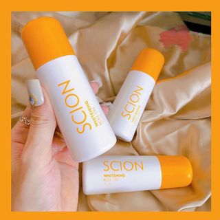 Lăn khử mùi scion nuskin là dòng sản phẩm cao cấp của tập đoàn Nuskin mỹ, sản phẩm sẽ giúp ngăn mùi, làm khô ráo vùng da dưới cánh tay, dưỡng trắng da và đặc biệt không gây vàng ố vùng nách áo.
