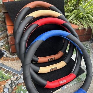 Bọc vô lăng D cut Spaco size 37-38cm cho các dòng xe đời mới 4-7 chỗ - Kim Huệ Yêu Xe