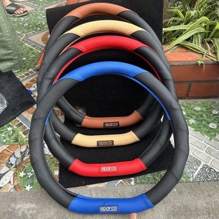 Bọc vô lăng D cut Spaco size 37-38cm cho các dòng xe đời mới 4-7 chỗ - Kim Huệ Yêu Xe