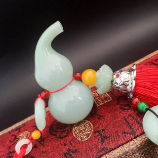 Khánh Hồ Lô Treo Gương Xe Ô Tô - Dây Tua Rua Đỏ Mang Lại May Mắn Tài Lộc Cho Chủ Xe -Kim huệ Yêu