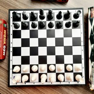 Bộ dạng Hộp Cờ Vua Nam Châm xịn xò Bàn 31cm Foxi-Chess-Cờ vua quốc tế Kèm Hộp Đựng