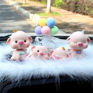 Set gia đình heo hồng siêu dễ thương dùng trang trí taplo ô tô bàn làm việc góc học tập- Kim HUệ Yêu Xe